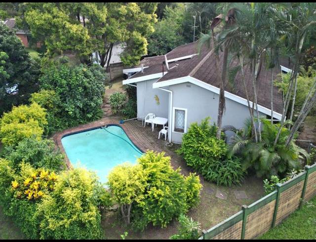 3 BEDROOM HOUSE FOR SALE IN CAVERSHAM GLEN